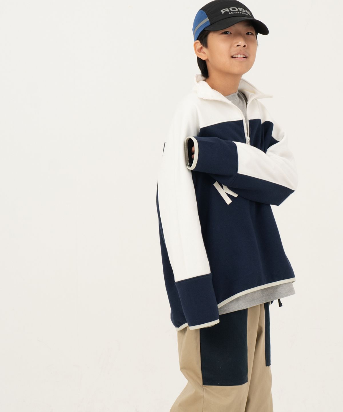 쿠르나르(KRNR) Astronaut 아노락 컬러 블록 하프집업-조거팬츠 주니어 셋업 네이비