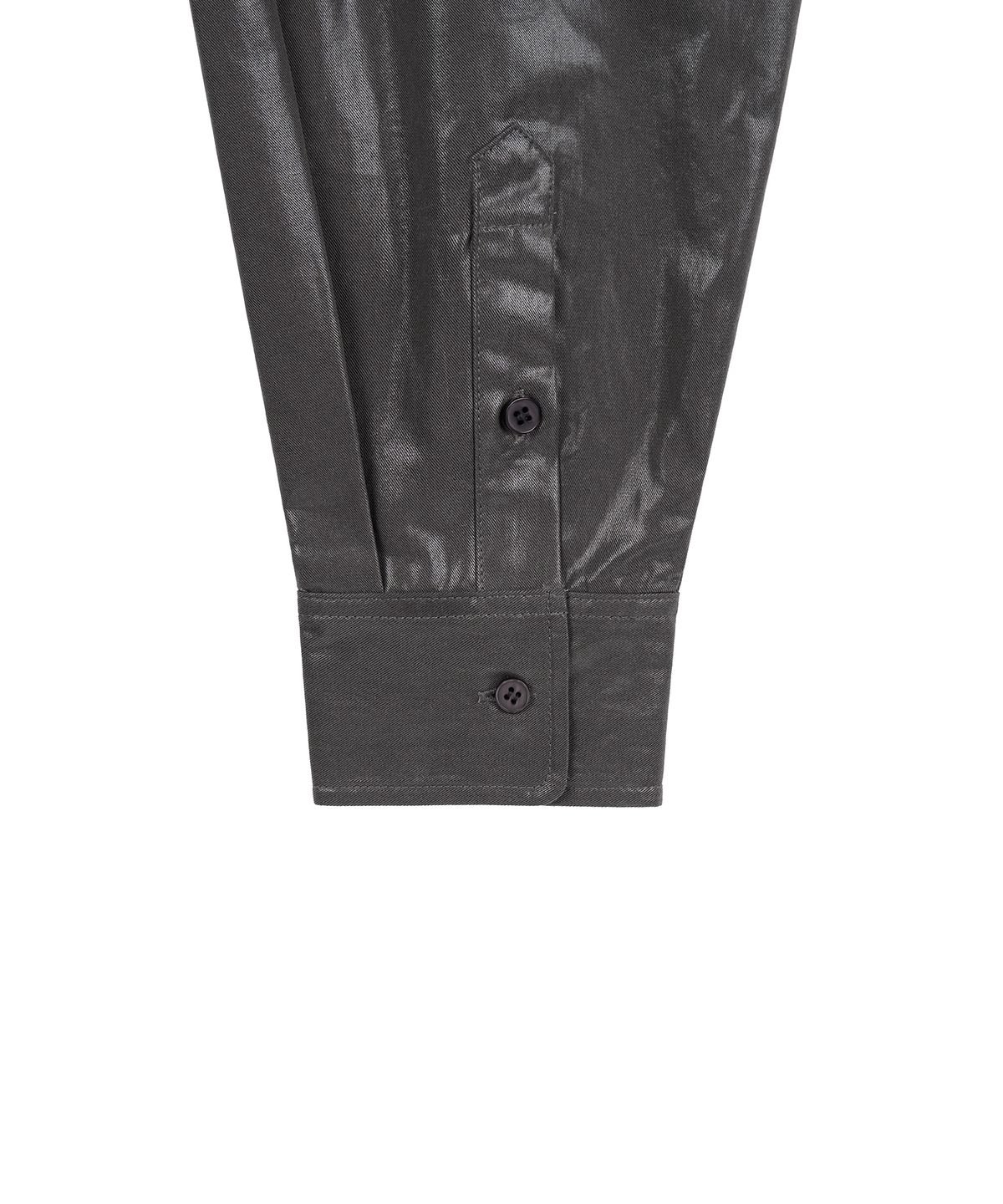 지제뮤지엄(ZIZEMUSEUM) OVERSIZED GLOSSY SHIRT JACKET (CHARCOAL)