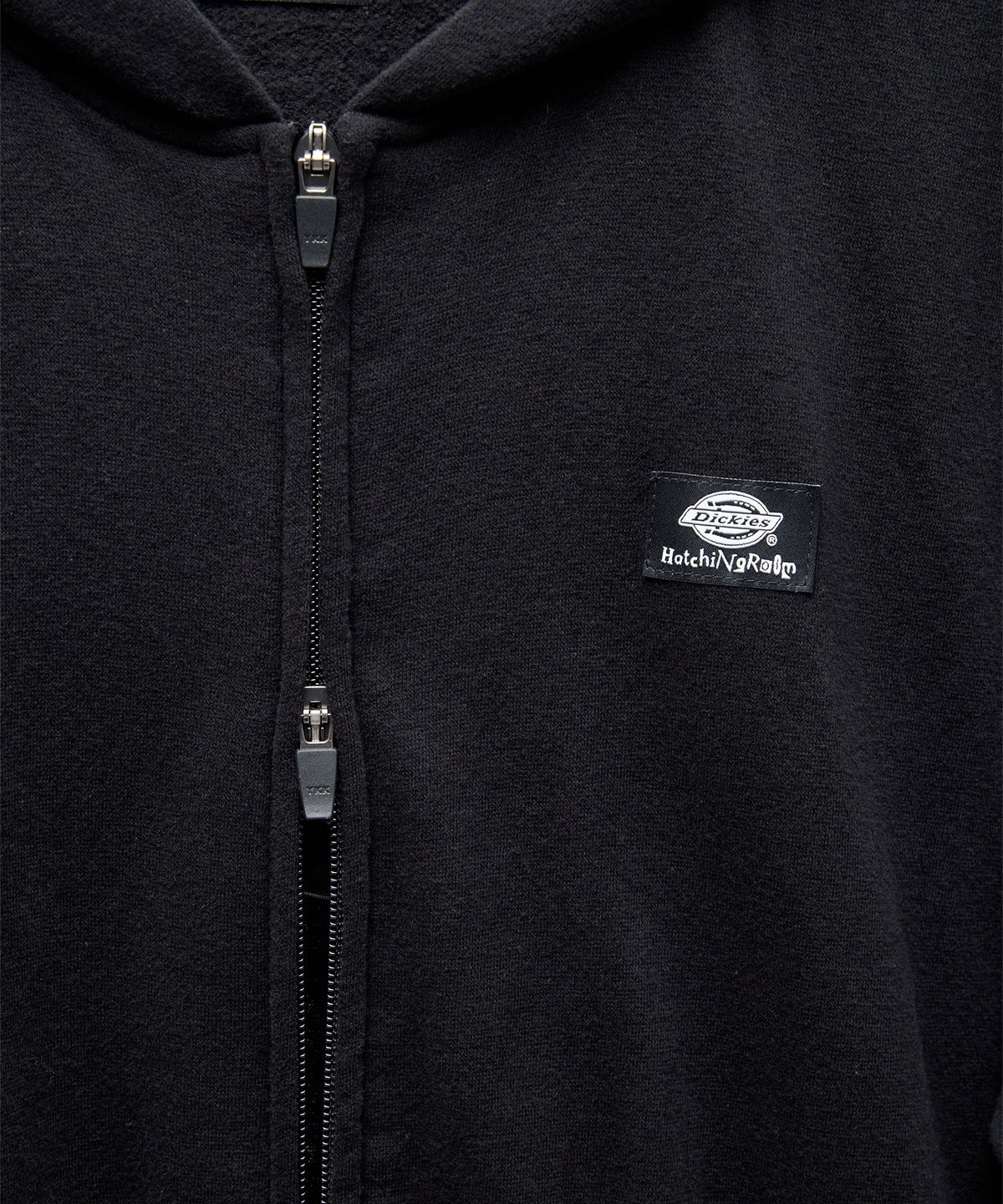 디키즈(DICKIES) 디키즈 x 해칭룸 Zip Hoodie Black