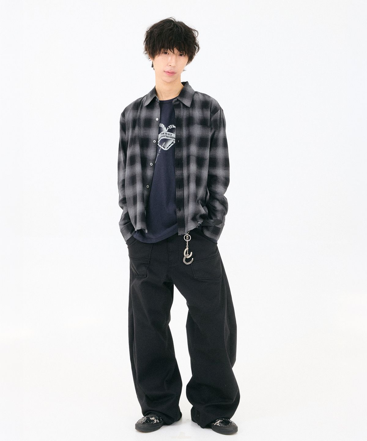 디키즈(DICKIES) 디키즈 x 해칭룸 Regular Shirt Ombre Check Charcoal