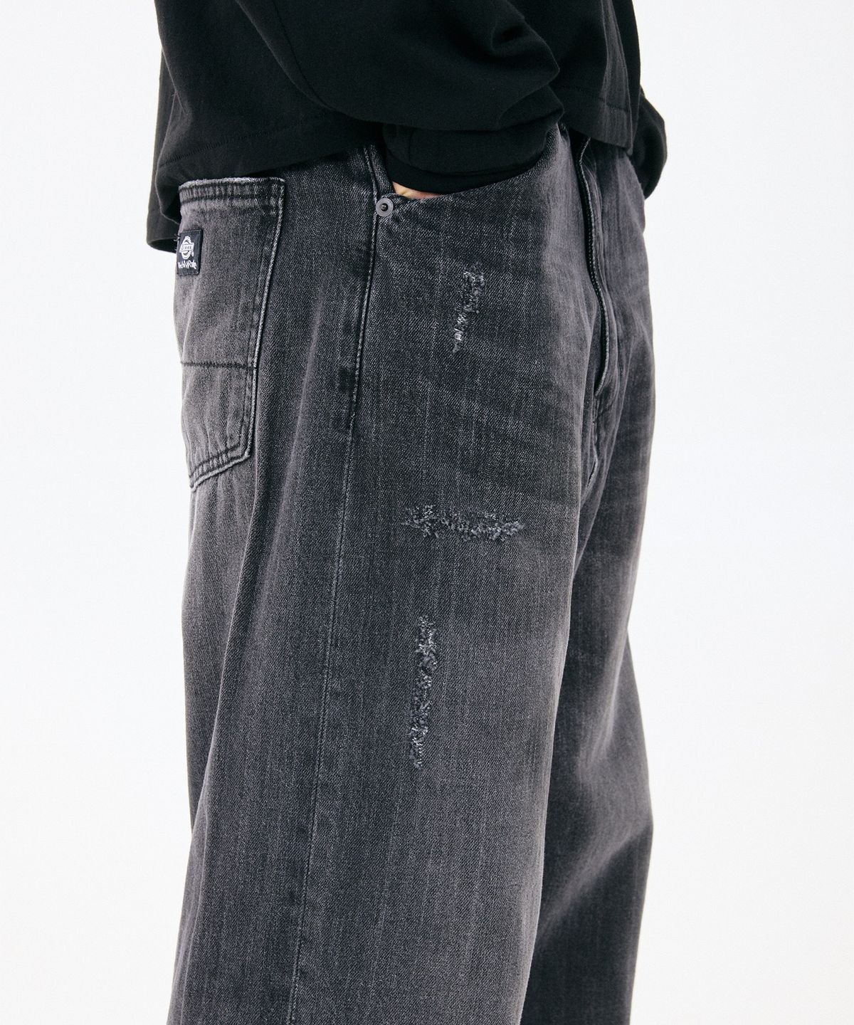 디키즈(DICKIES) 디키즈 x 해칭룸 Dis Jeans Aged Black