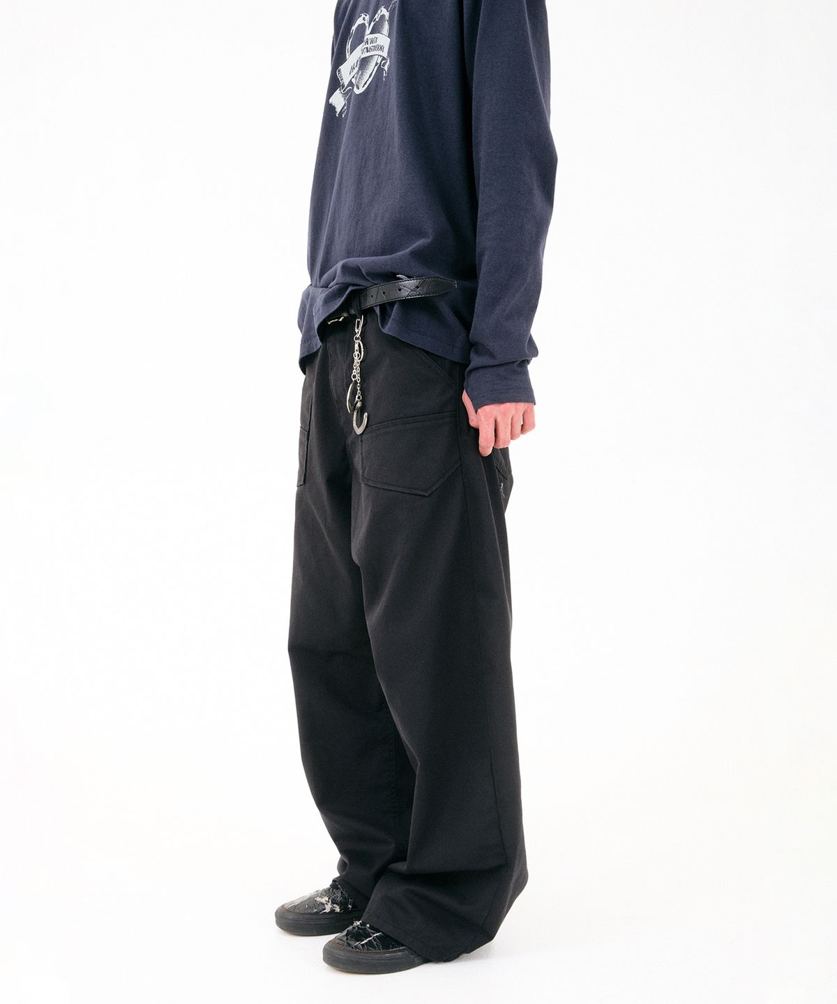 디키즈(DICKIES) 디키즈 x 해칭룸 Wide Curve Carpenter Pants Black