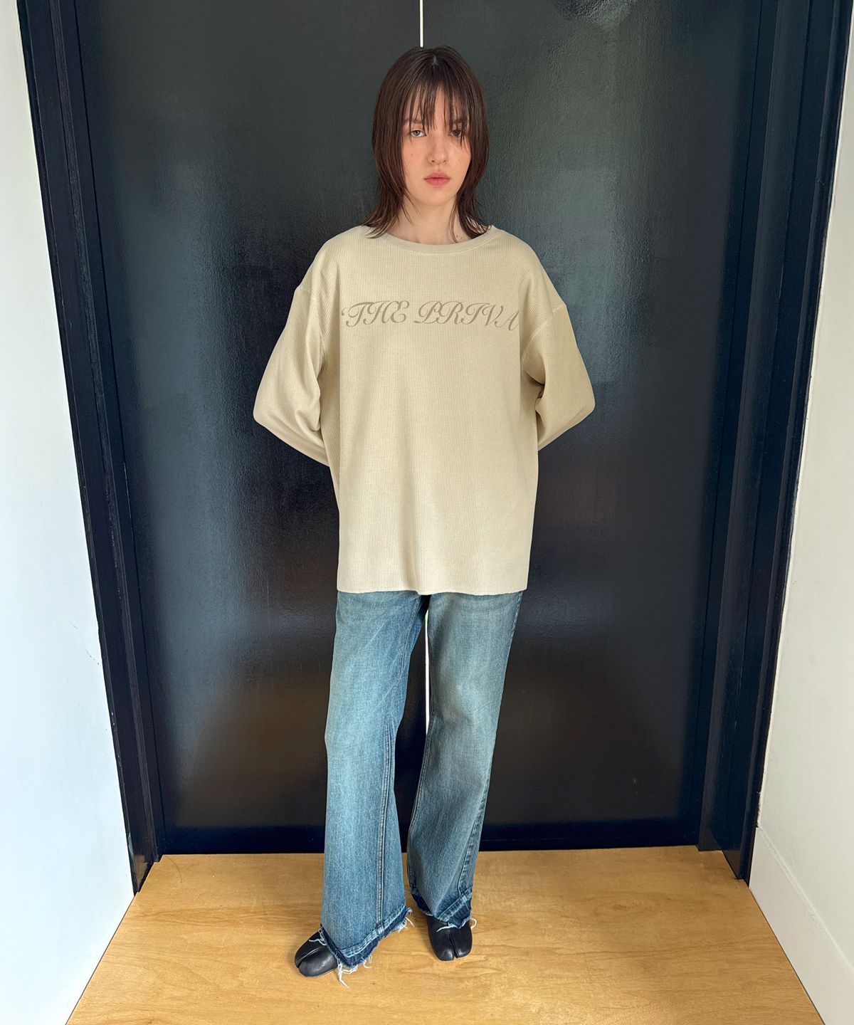 다이애그널(DIAGONAL) SLOGAN WAFFLE LONG SLEEVE TEE (beige)