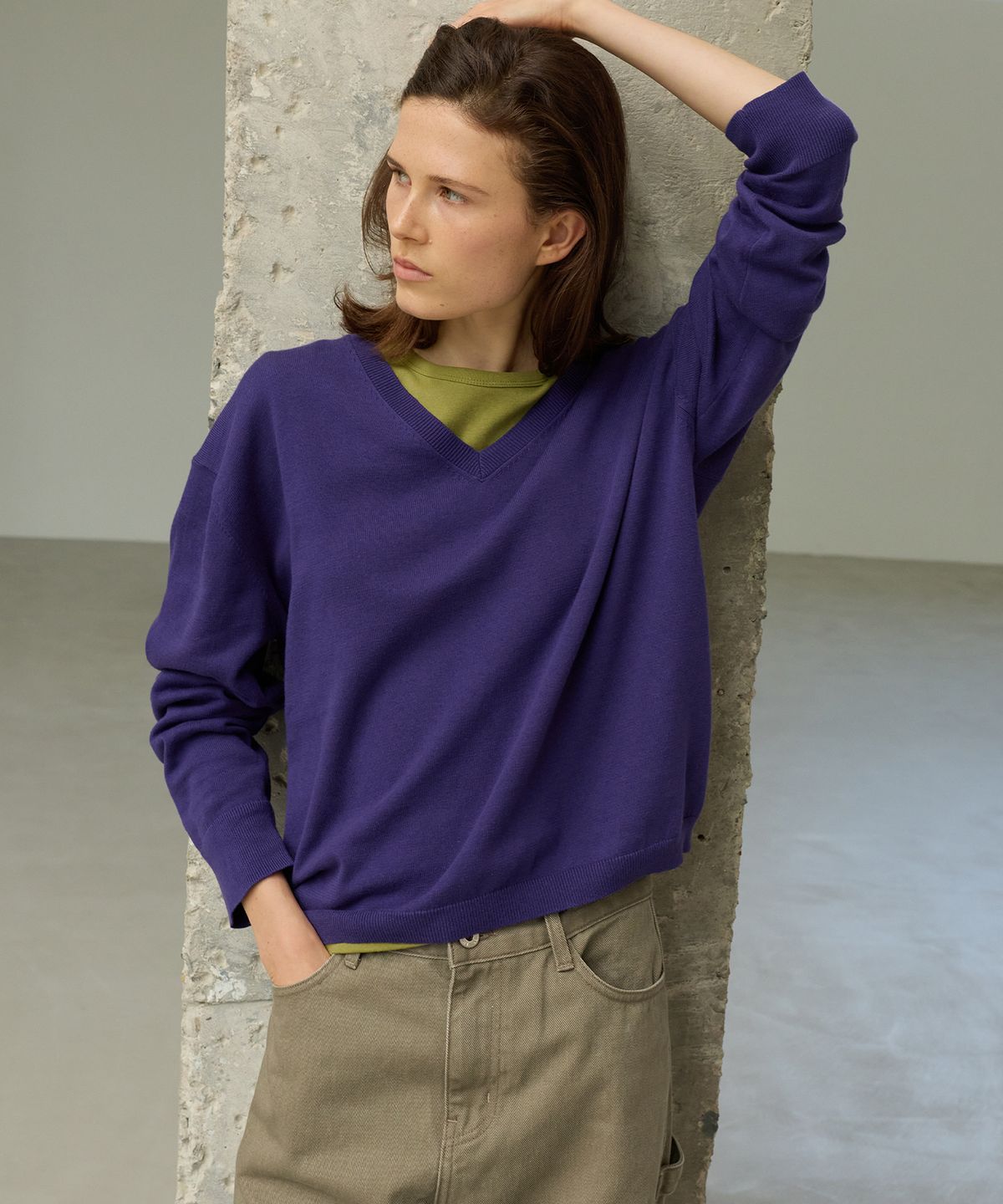 르바(LEVAR) All-day Cotton V-neck Knit - Irish Purple