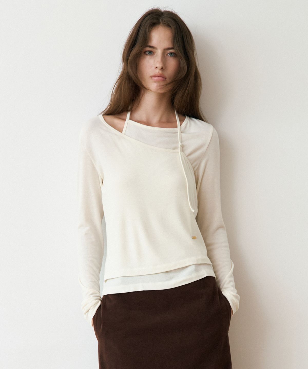 르메메(LEMEME) Rohen Halter Neck T-Shirt_2colors