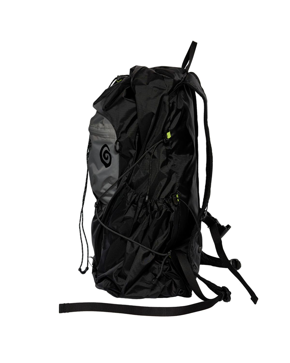 오스트리야(OSTRYA) Morph Back Pack 26L Black