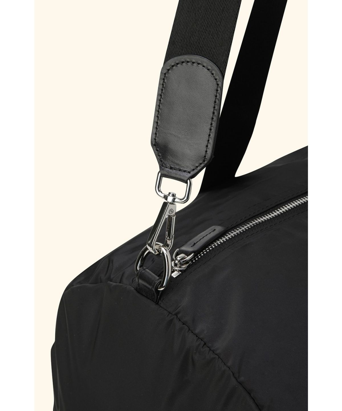 드롤드무슈(DROLE DE MONSIEUR) Nylon Slogan Gym Bag D4BAW26101BKX