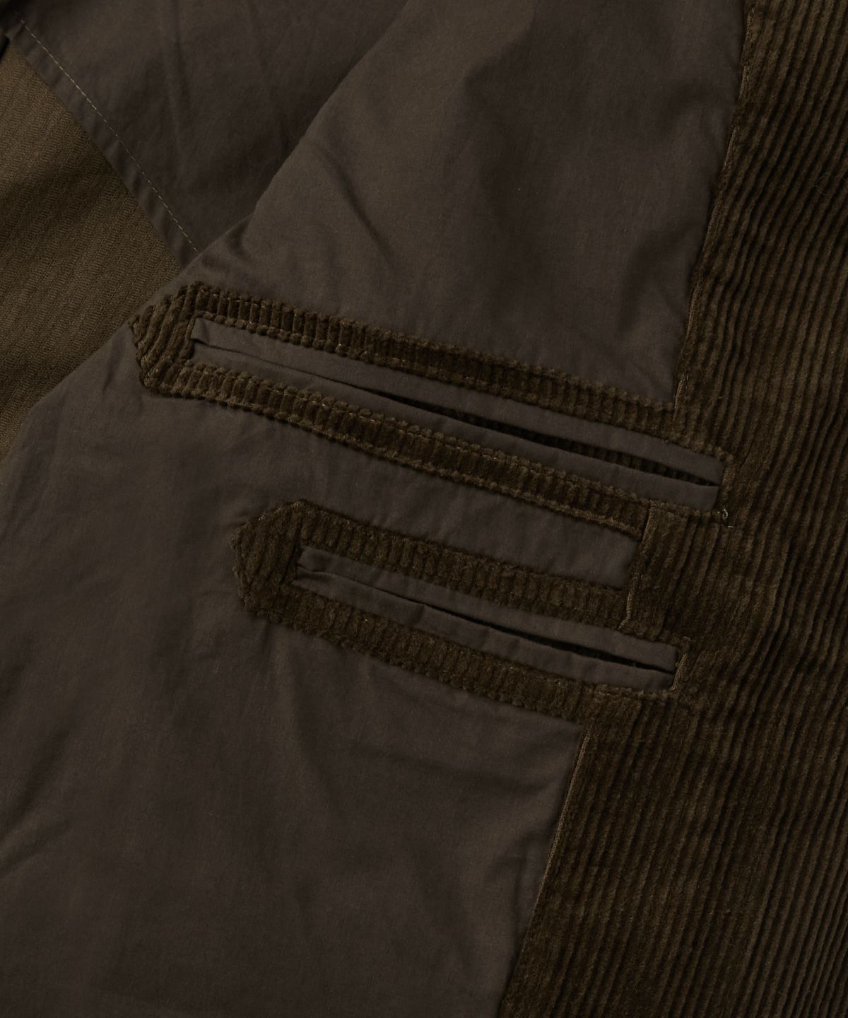 아웃스탠딩(OUTSTANDING) HIGH DENSITY CORDUROY CLASSIC 3-BUTTON JACKET_BROWN