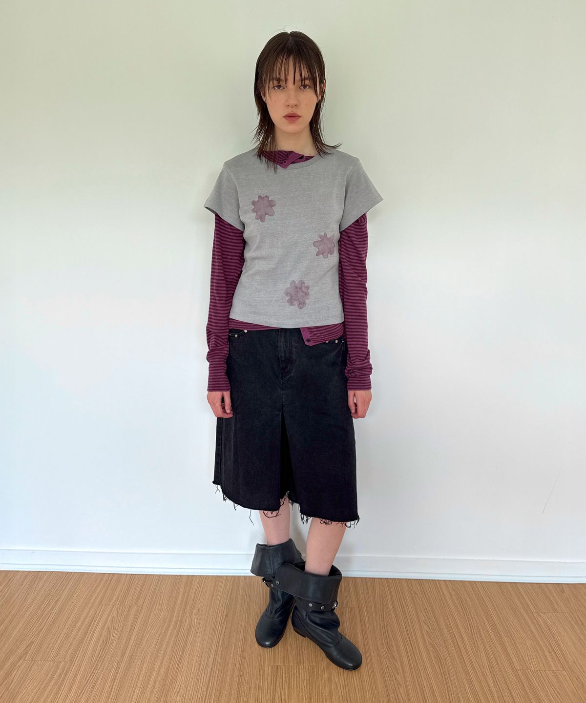 다이애그널(DIAGONAL) FLORAL BLEED TEE (grey)