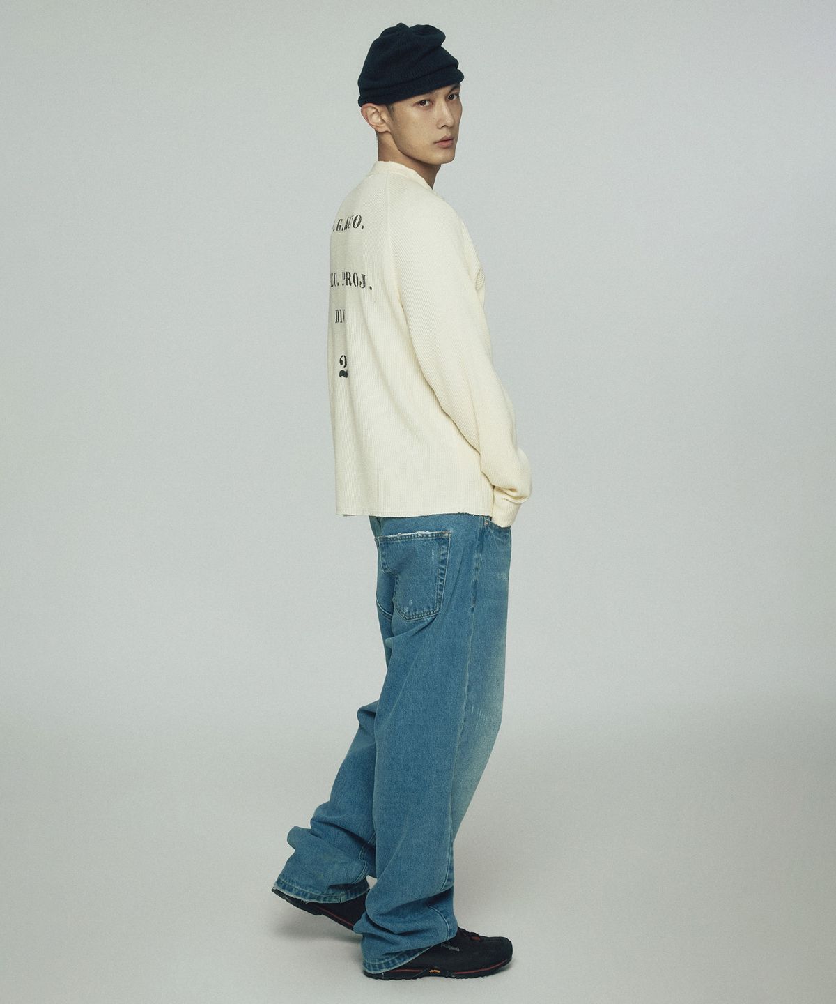 르아르(LEIRE) 와플 레글런 롱슬리브 티셔츠 [아이보리]
