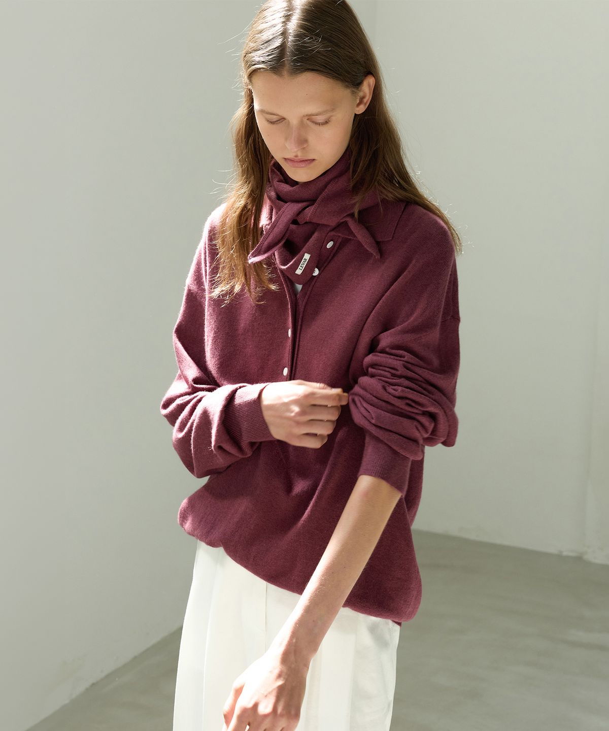 르바(LEVAR) Superfine Wool Henley Knit Set - Berry Plum