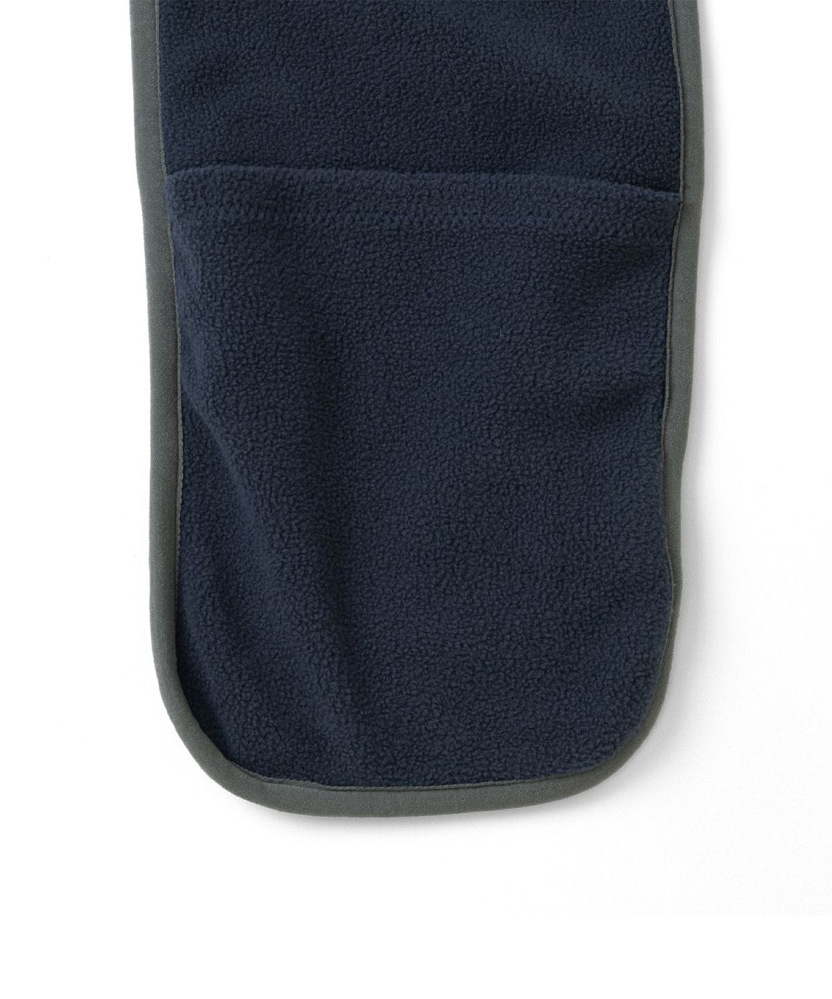 더콜디스트모먼트(THECOLDESTMOMENT) TCM reversible fleece hooded muffler (navy)