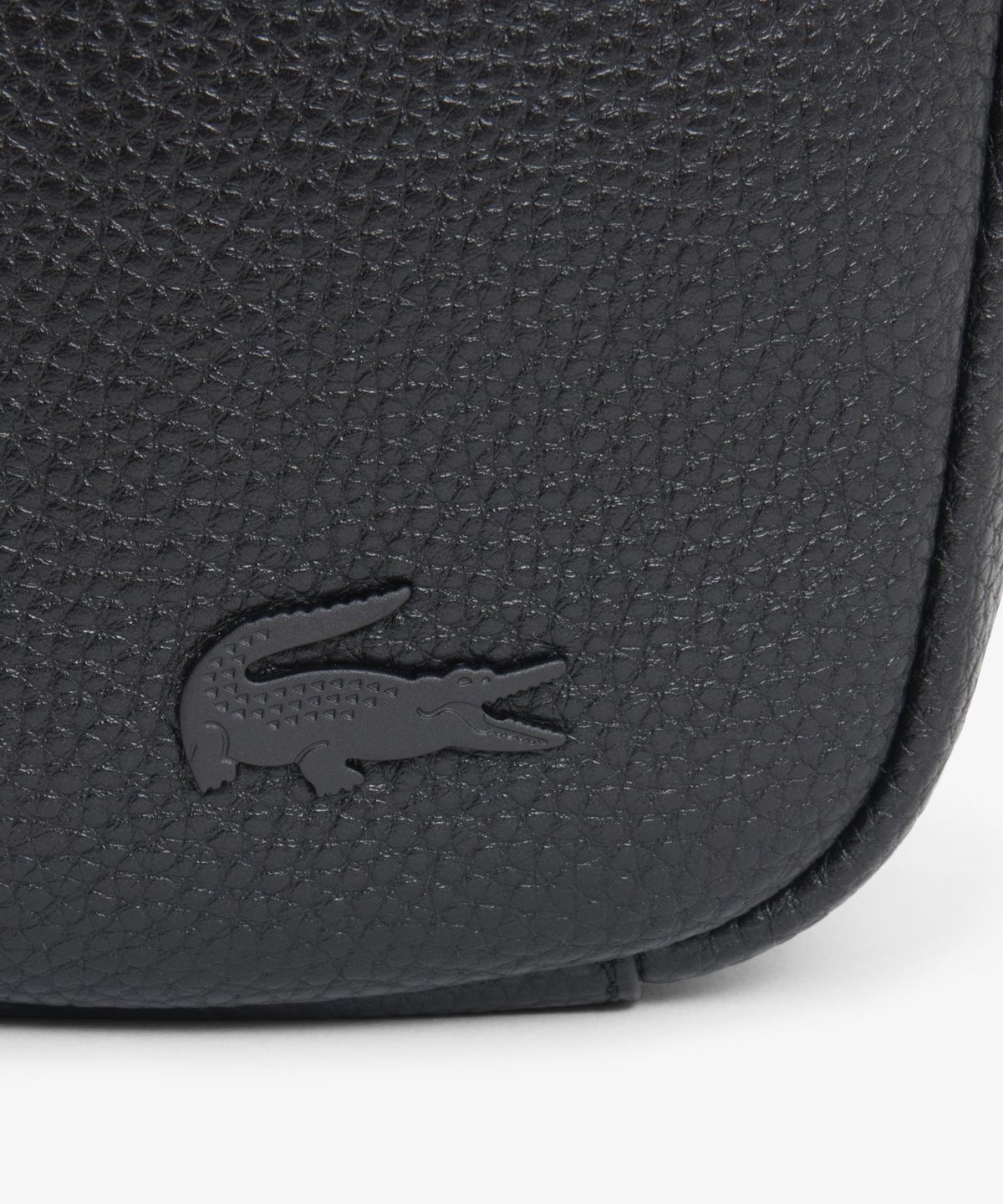 라코스테(LACOSTE) 남성 매그너스 세로형 카메라백 NU5388G56N 000