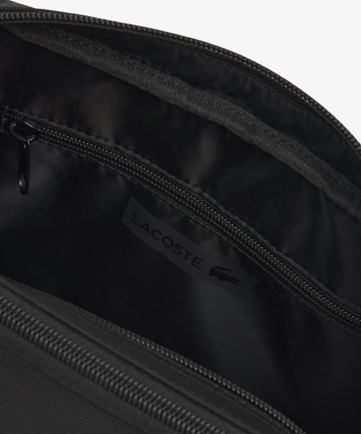 라코스테(LACOSTE) 남성 테크니시티 리포터백 NH4646T56N 000