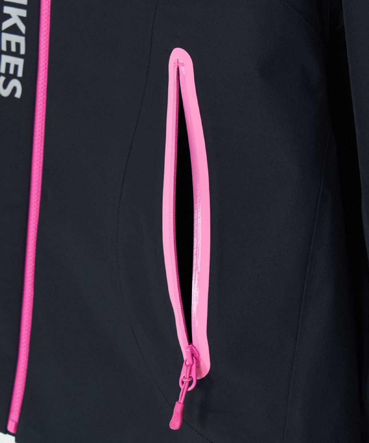 엠엘비(MLB) 여성 고어텍스 립스탑 3L 크롭 바람막이 NY (Black)