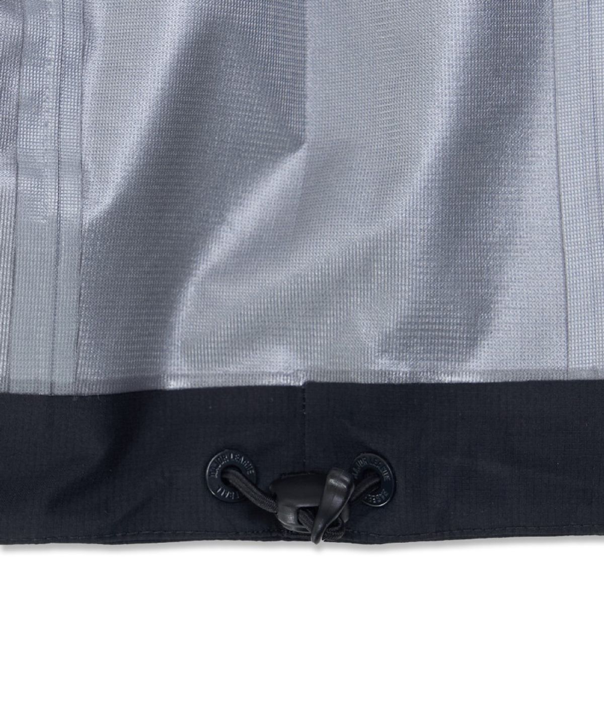 엠엘비(MLB) 여성 고어텍스 립스탑 3L 크롭 바람막이 NY (Black)