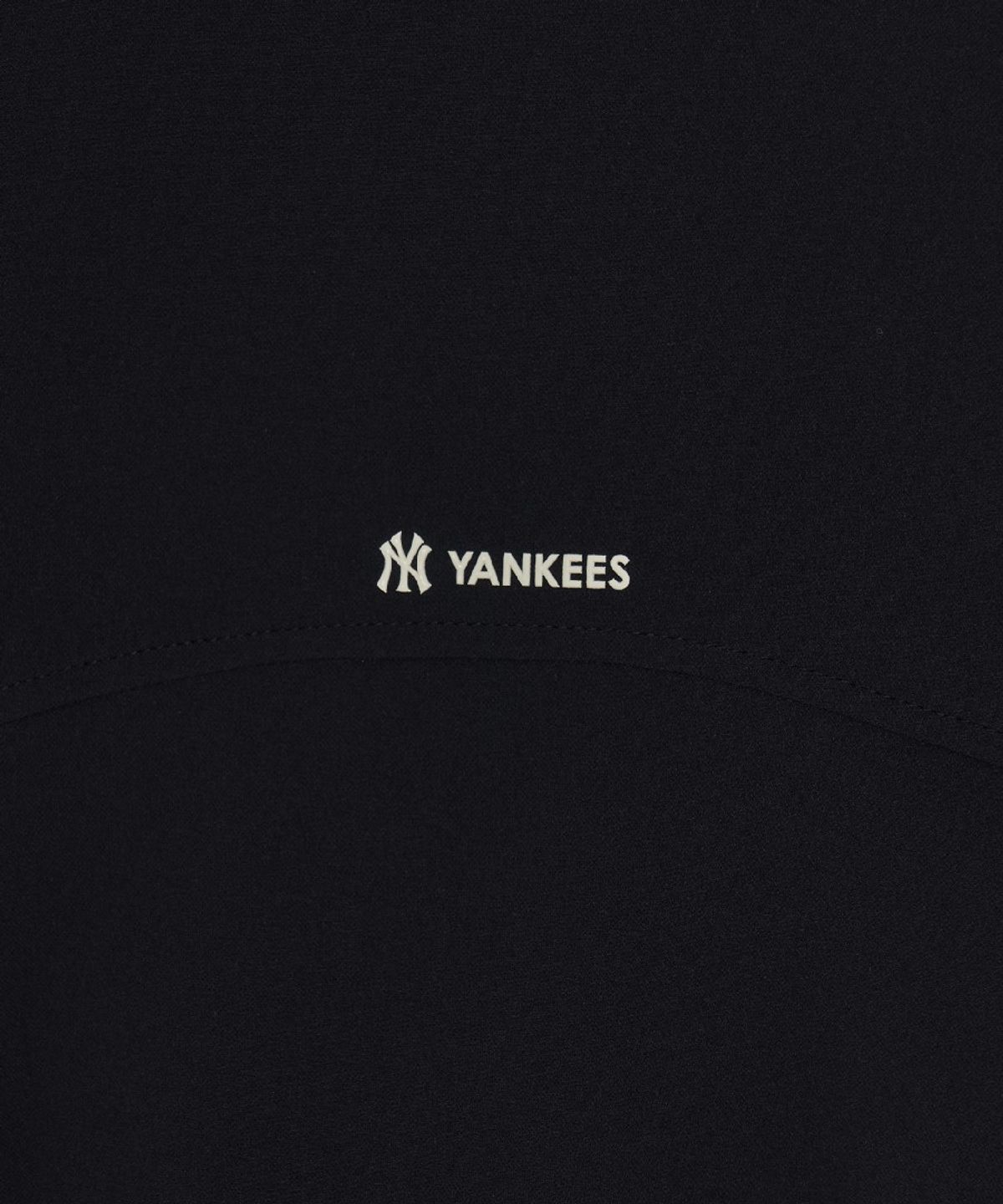 엠엘비(MLB) 여성 에슬레저 슬림핏 바람막이 NY (Black)
