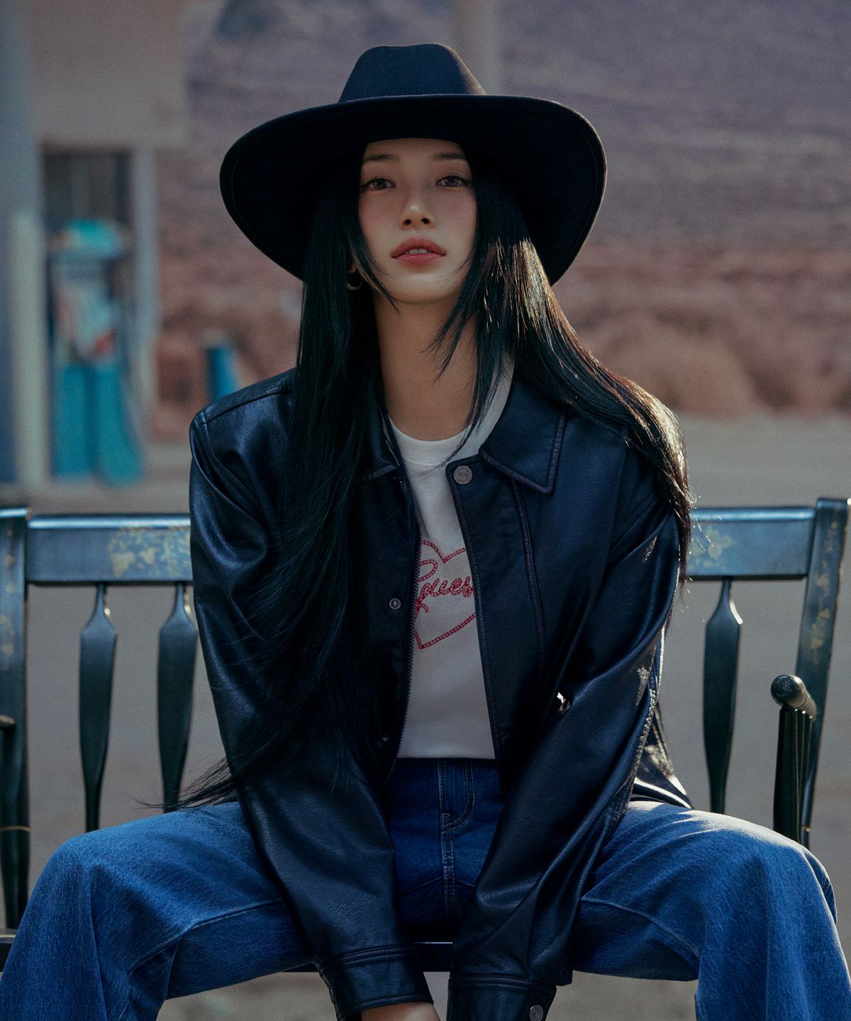 게스(GUESS) 1color 로우라이즈 와이드 YQ3D1165