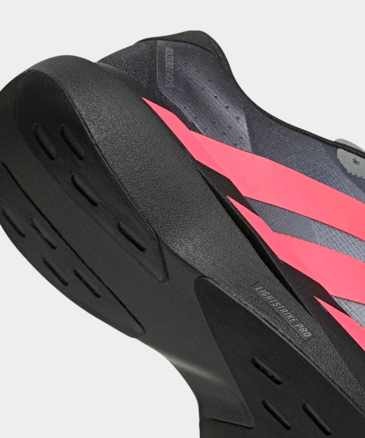 아디다스(ADIDAS) 아디제로 EVO SL M - 블랙:솔라터보 / KH9575
