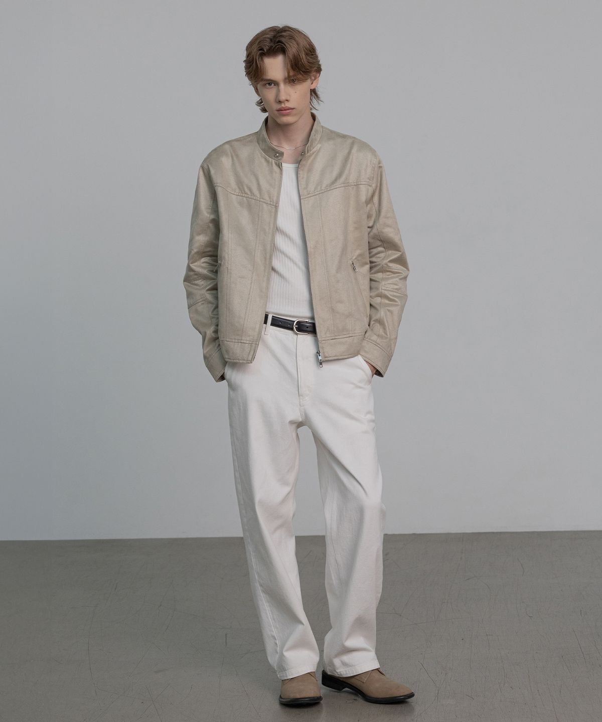 데꼬로소(DECOROSO) 바이커 신세틱 스웨이드 자켓 [애쉬 아이보리]