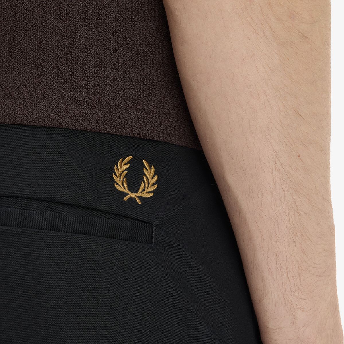 프레드페리(FRED PERRY) [Sharp] 슬림핏 트윌 트라우저 - 블랙 AFPM2G32301-198