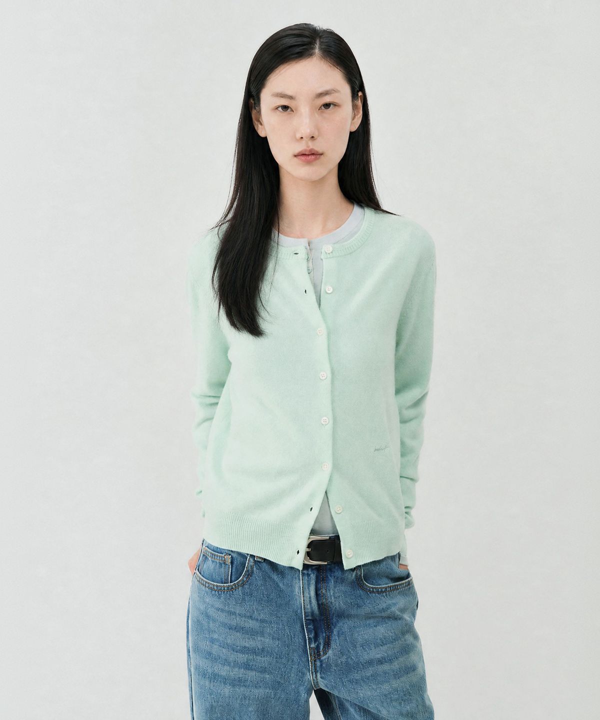 룩캐스트(LOOKAST) 캐시미어 에센셜 라운드넥 가디건 / CASHMERE ESSENTIAL ROUND NECK CARDIGAN_5colors