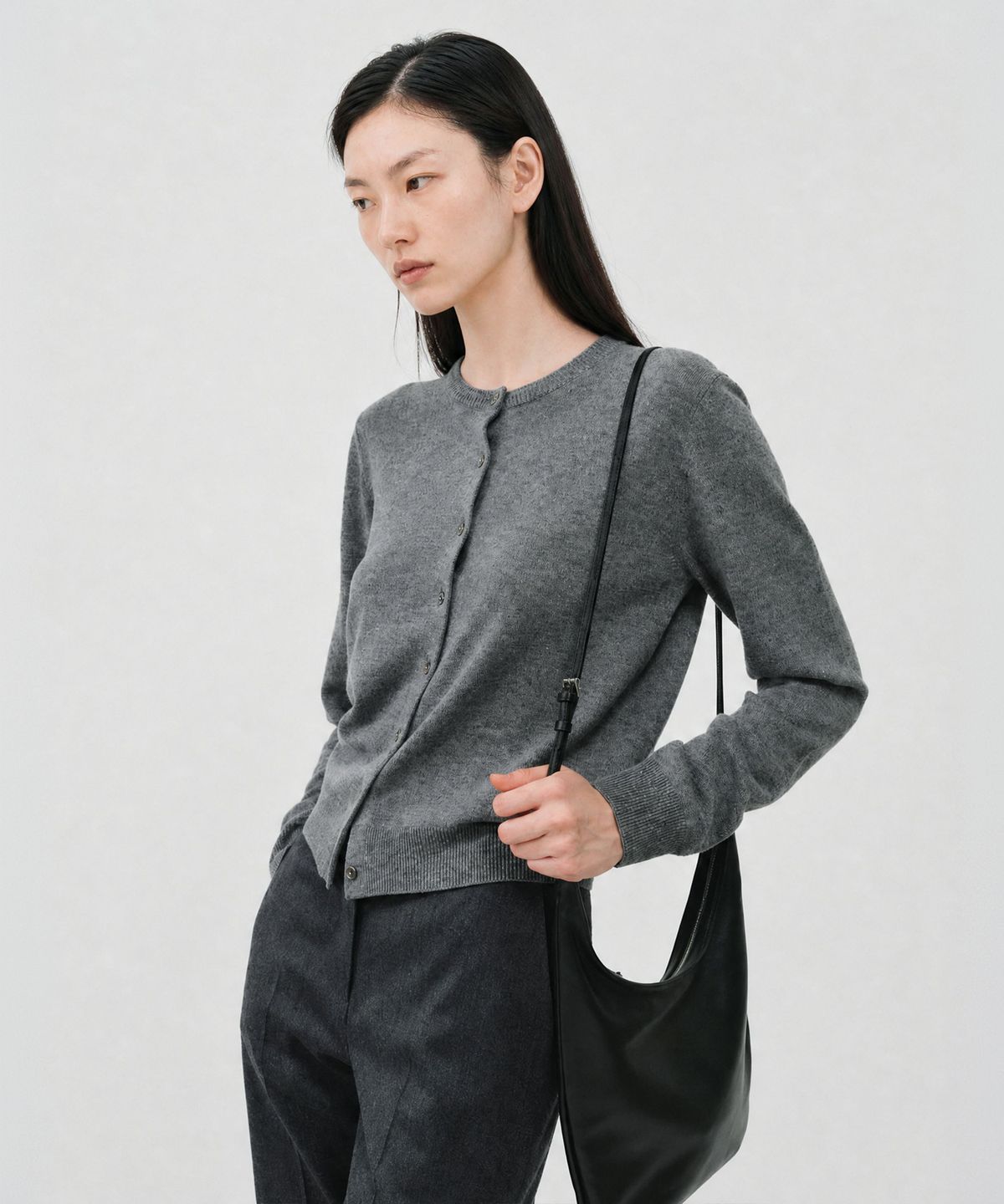 룩캐스트(LOOKAST) 캐시미어 에센셜 라운드넥 가디건 / CASHMERE ESSENTIAL ROUND NECK CARDIGAN_5colors