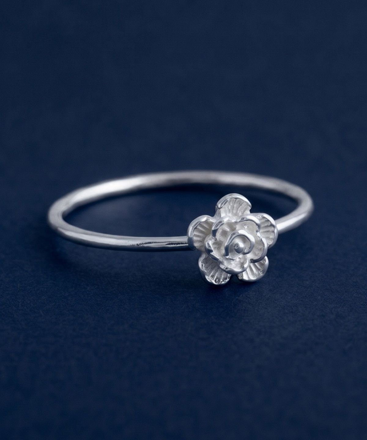 엘렌쥬얼리(HELENE JEWELRY) 실버 925 Silver 샤론 플라워 미스 링 은 실 반지