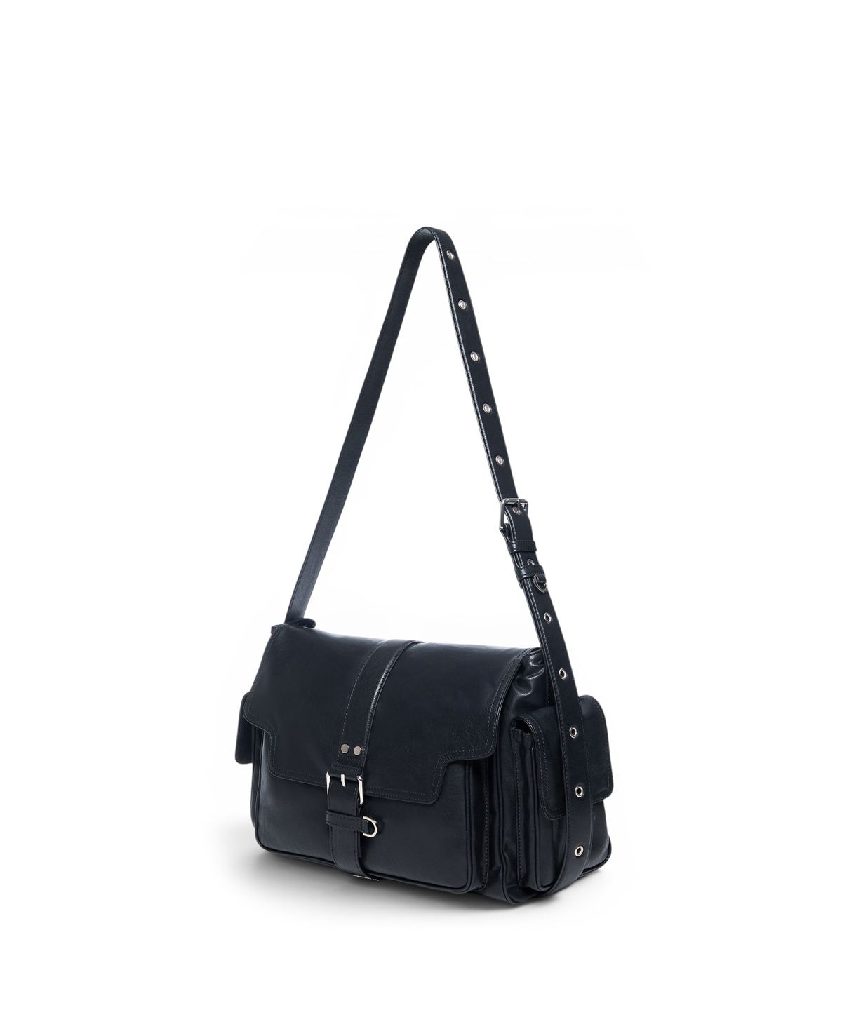 마뗑킴(MATIN KIM) DUAL POCKET MESSENGER BAG IN BLACK