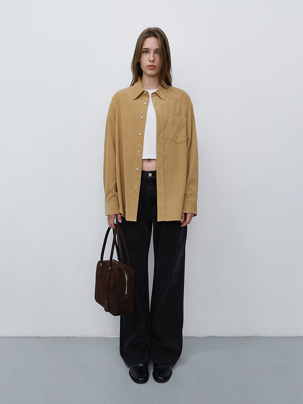 던스트(DUNST) CLASSIC 28 SUEDE BAG_UDBA6F211_DEEP BROWN