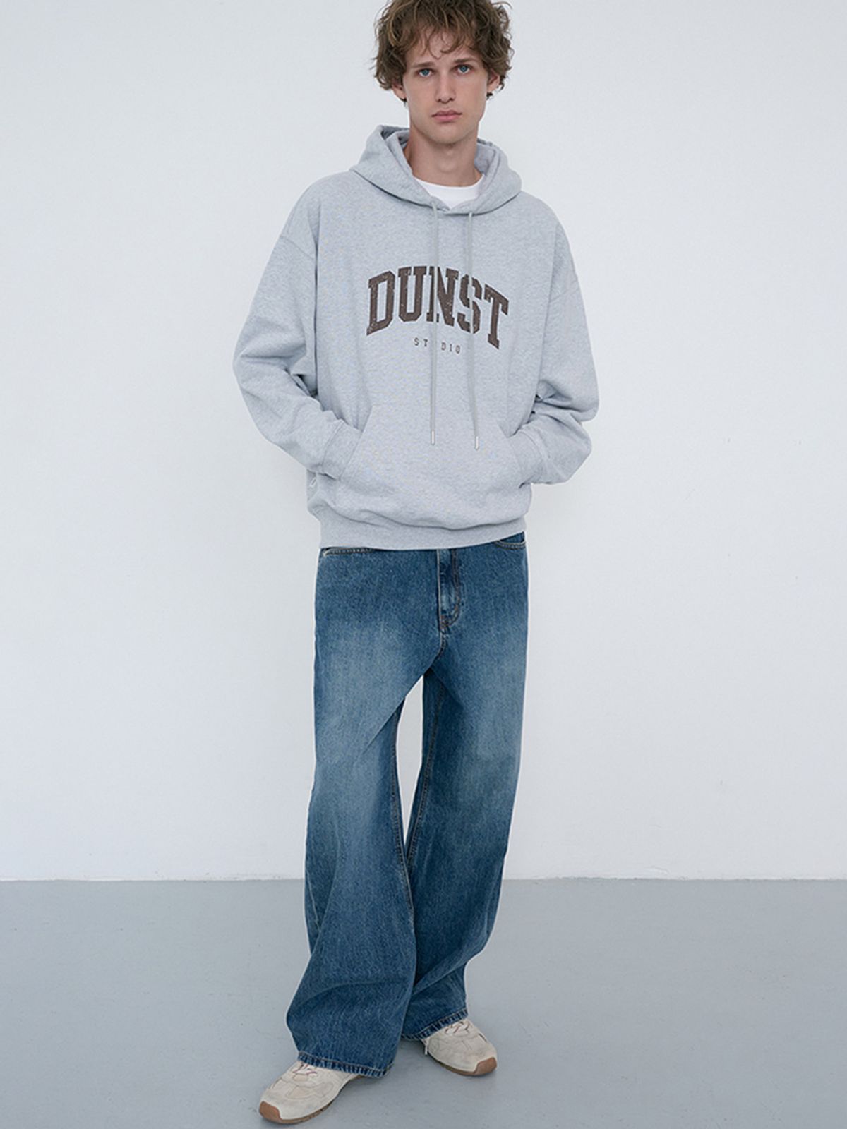 던스트 포 맨(DUNST FOR MEN) UNISEX ARCH LOGO HOODIE_UDTS6C111_MID MELANGE GREY