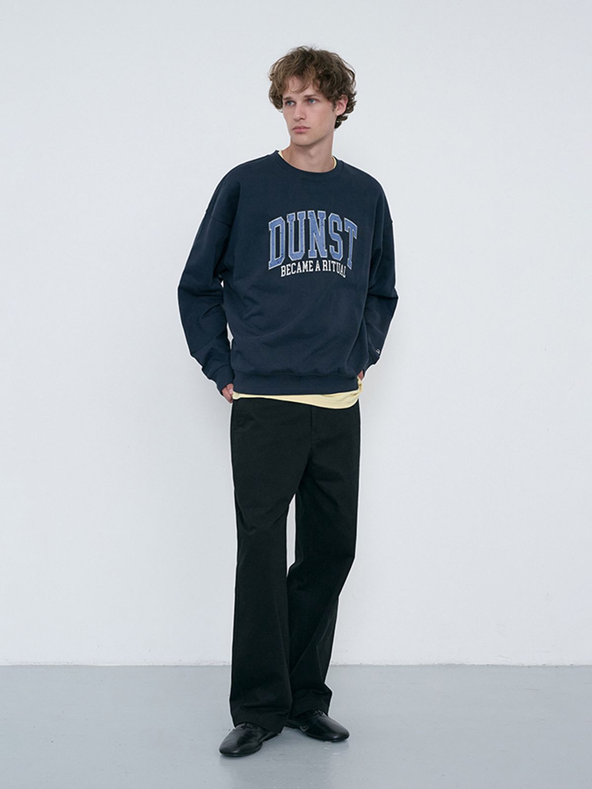 던스트 포 맨(DUNST FOR MEN) UNISEX ARCH LOGO SWEATSHIRT_UDTS6C104_FRENCH NAVY
