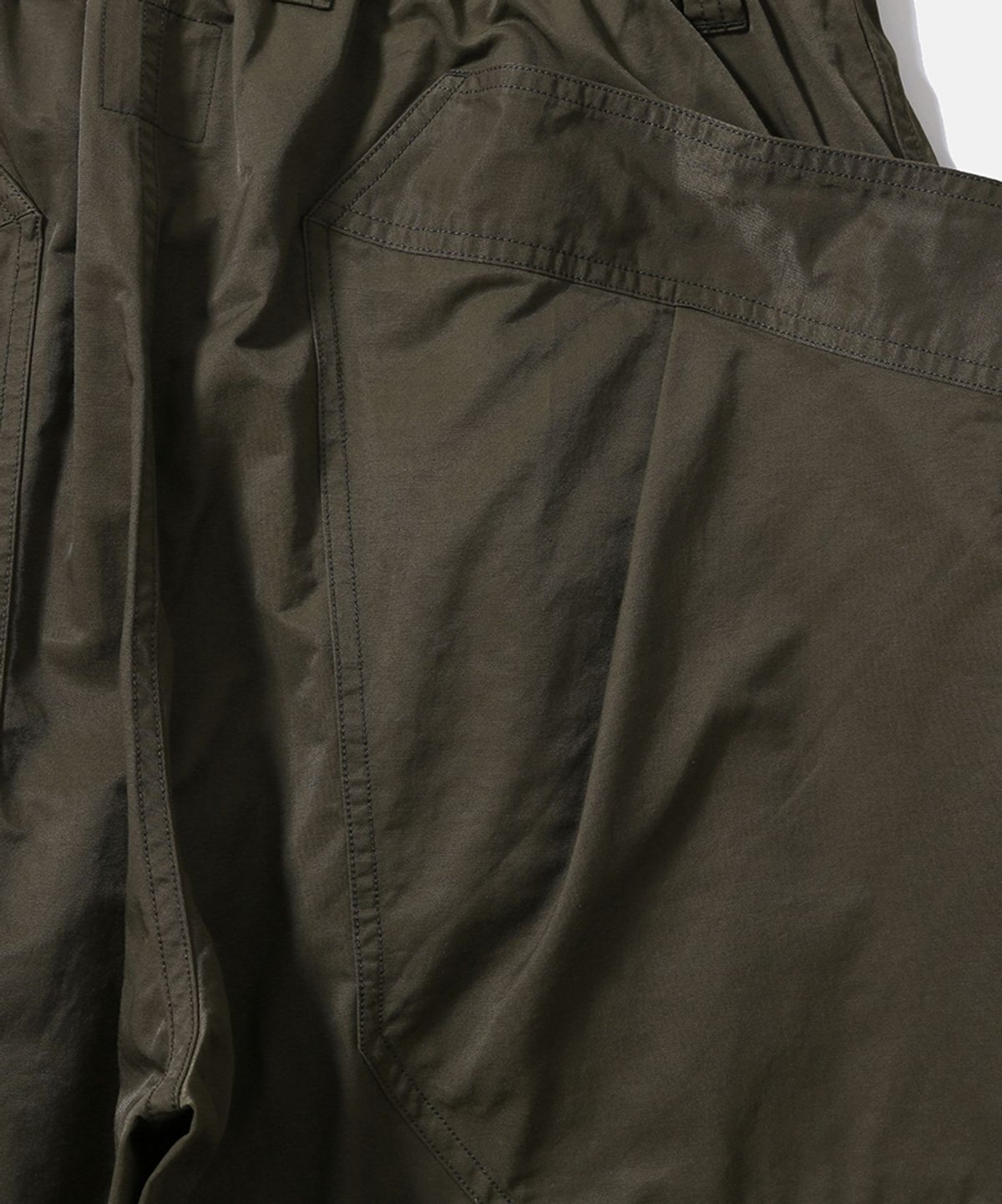 모이프(MOIF) [AW26] ROOMY POCKET PANTS / OLIVE
