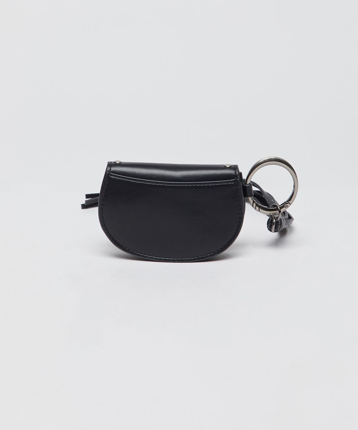 아카이브앱크(ARCHIVEPKE) Stud tassel pouch(Deep sleep)_OVAAX26251BLK