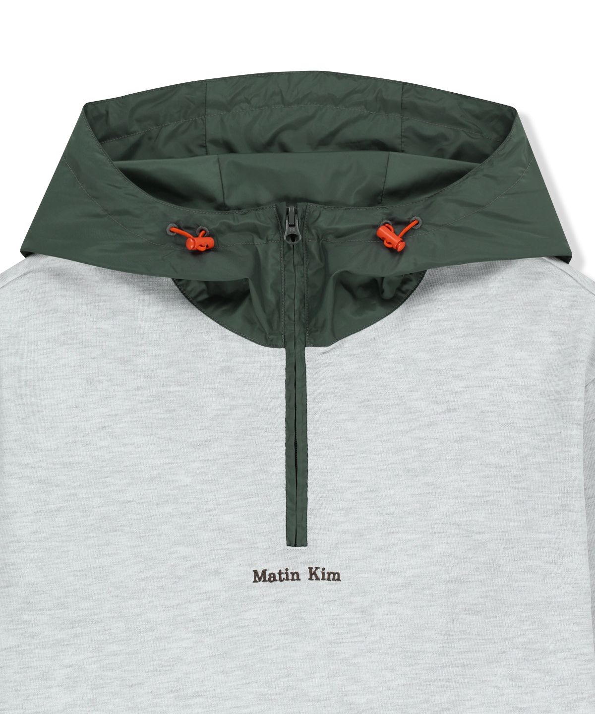 마뗑킴(MATIN KIM) COLOR BLOCK HOODY QUARTER ZIP UP IN LIGHT GREY
