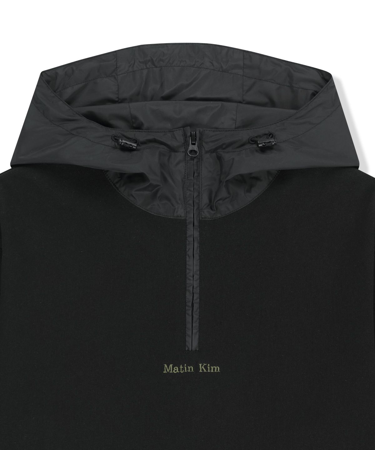마뗑킴(MATIN KIM) COLOR BLOCK HOODY QUARTER ZIP UP IN BLACK