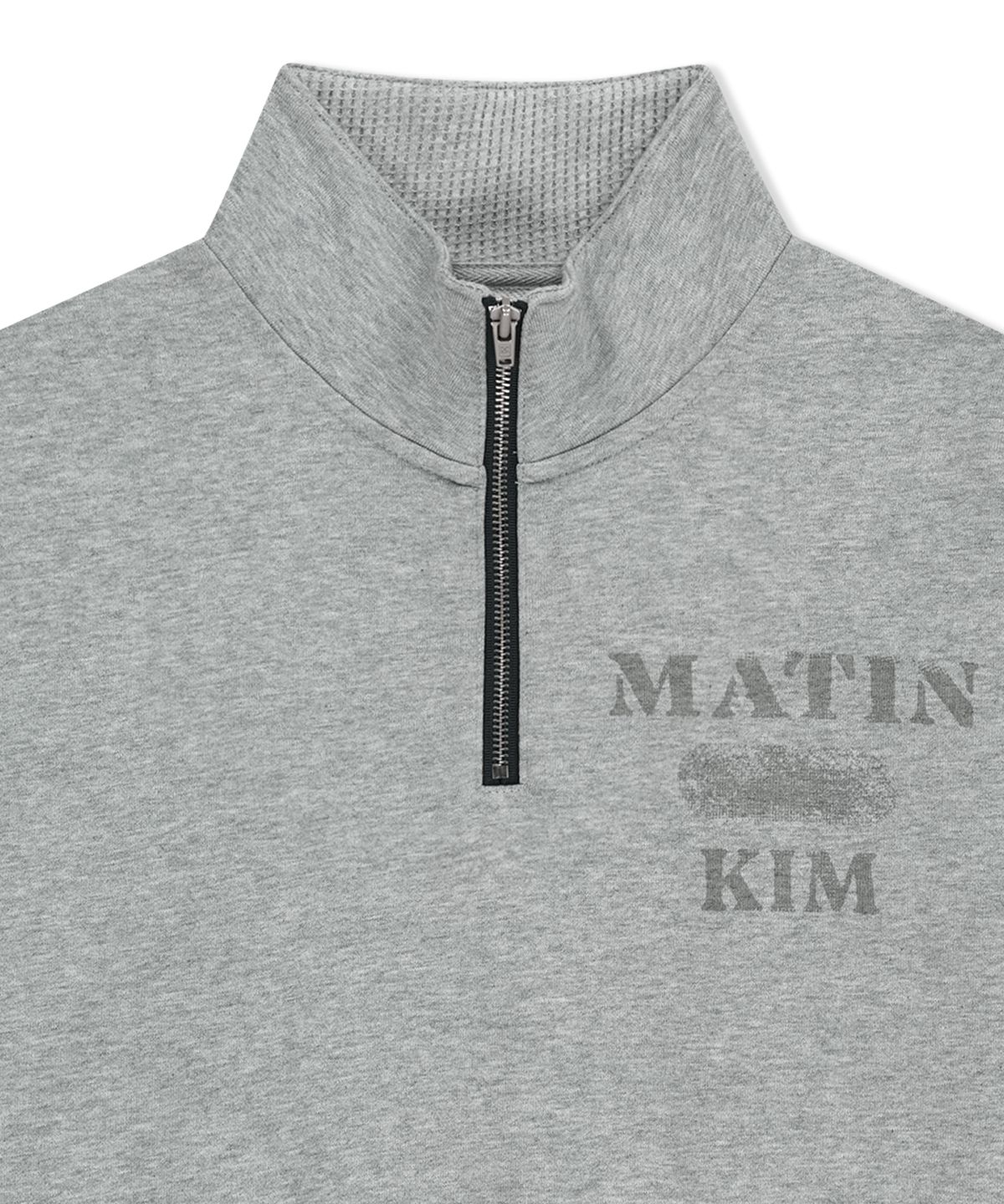 마뗑킴(MATIN KIM) MATIN LOGO QUARTER ZIP UP IN GREY