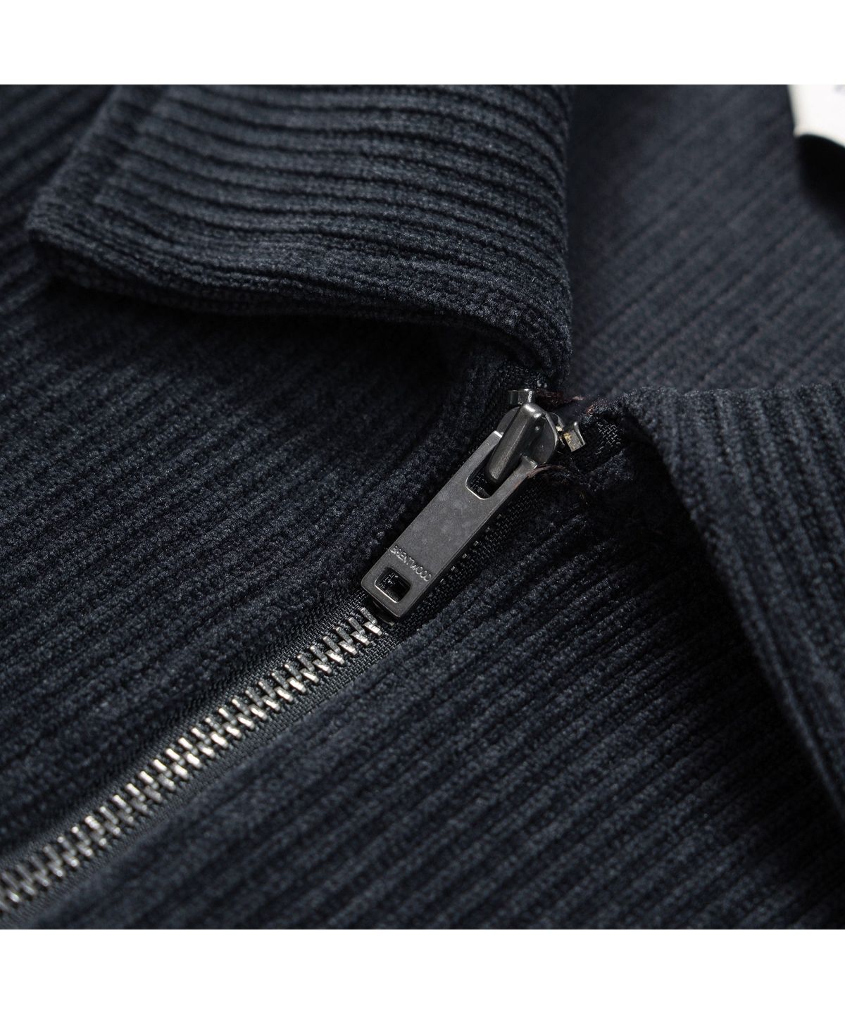 브렌우드(BRENTWOOD) 페트리코 카라 반집업 티셔츠 BRTAW26571GYD