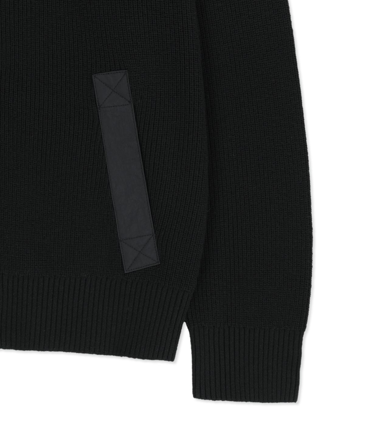 마뗑킴(MATIN KIM) PATCH DETAIL KNIT ZIP UP FOR MEN IN BLACK
