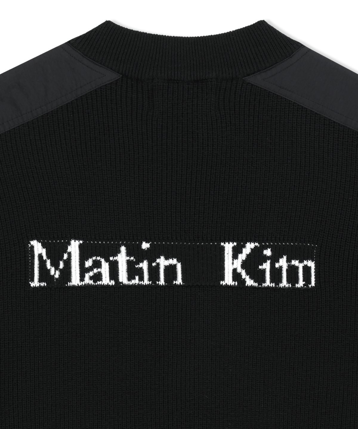 마뗑킴(MATIN KIM) PATCH DETAIL KNIT ZIP UP FOR MEN IN BLACK