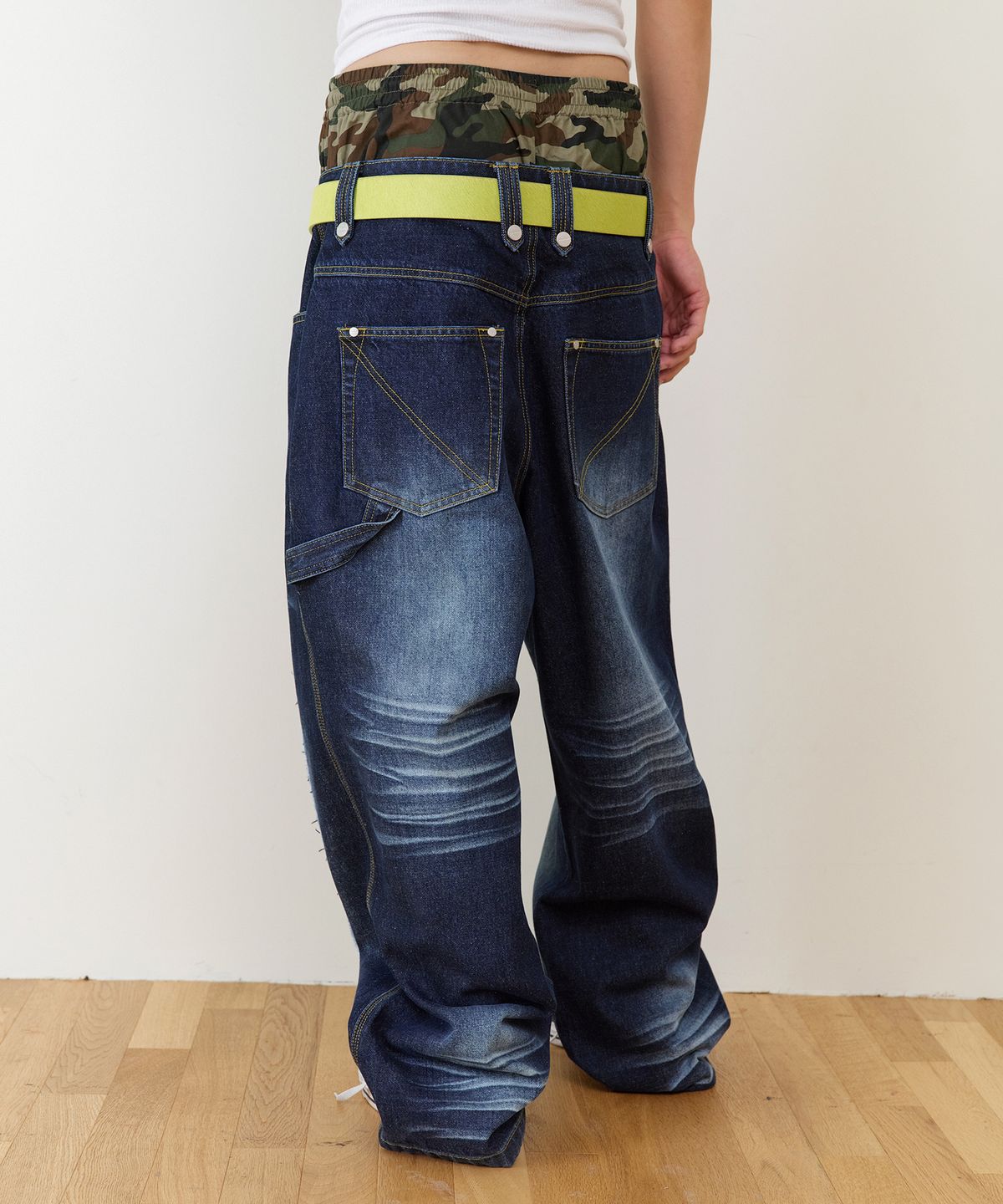 더바이닐하우스(THEVINYLHOUSE) TRUNK LAYERED LOOSE PANTS BLUE