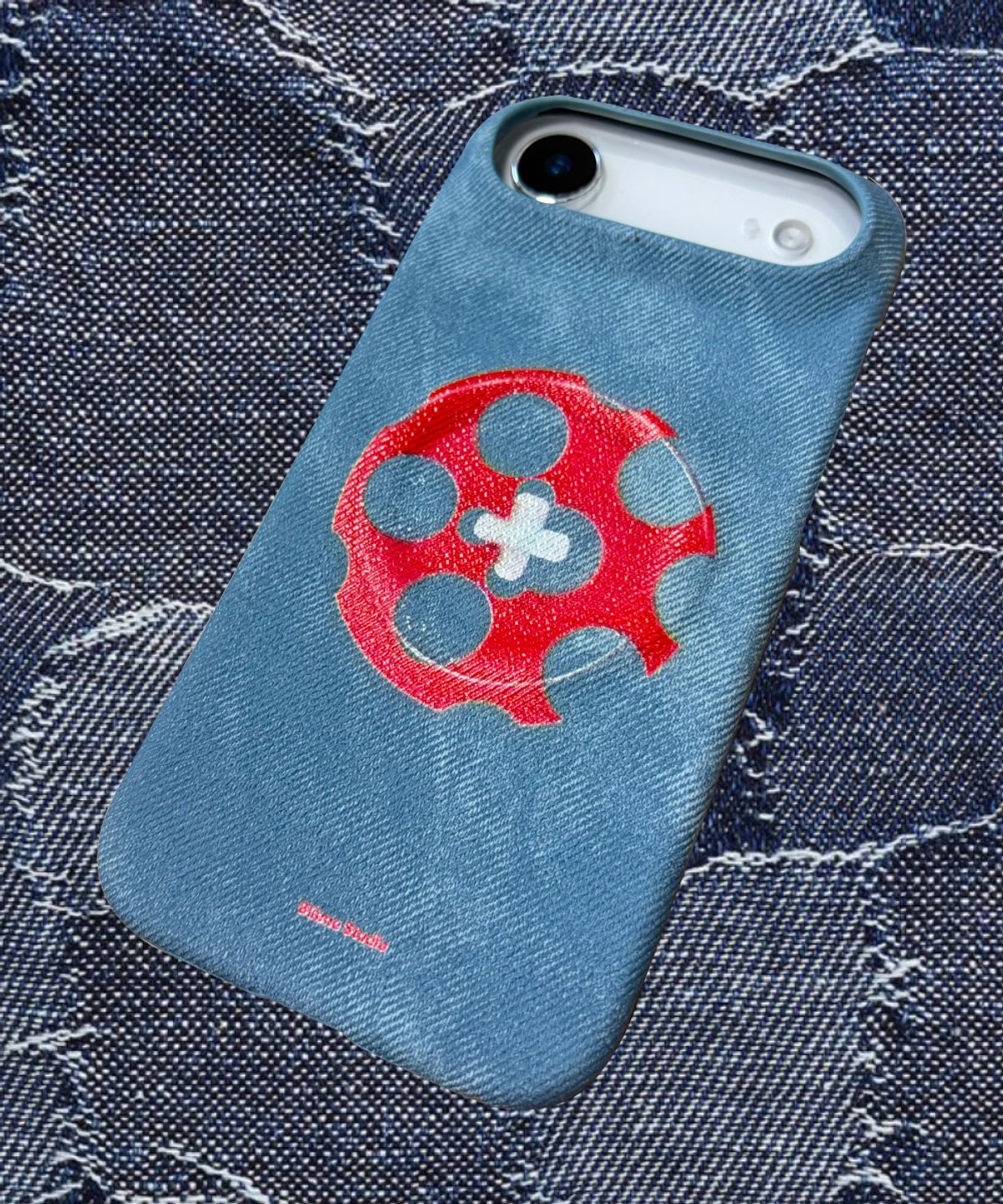 블레임 스튜디오(BLAMESTUDIO) vintage button MagSafe Washed Denim Case