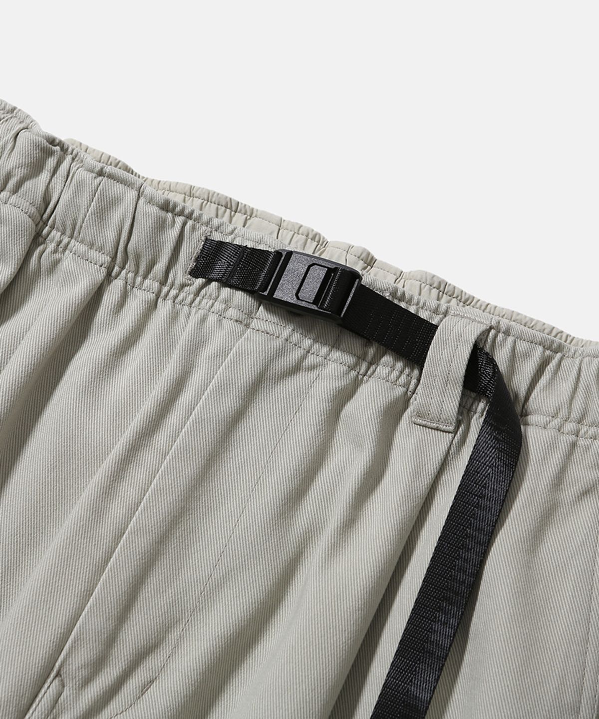 모이프(MOIF) [AW26] COMFY OFFICER CHINO PANTS / OAT MILK