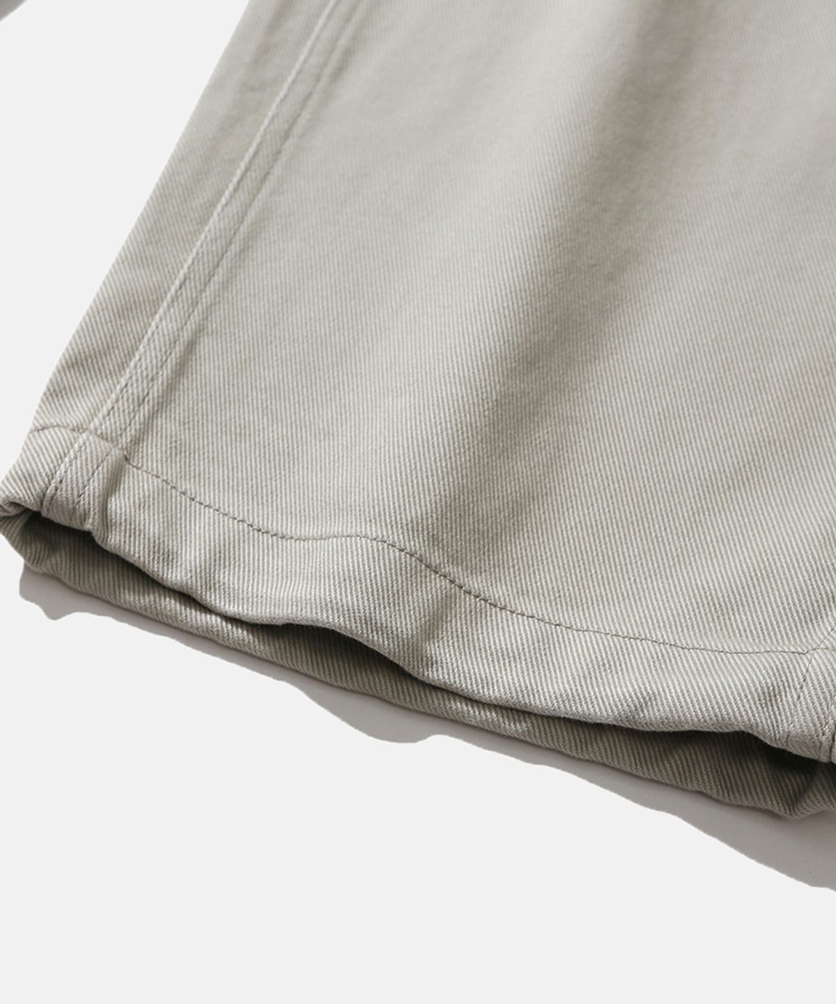 모이프(MOIF) [AW26] COMFY OFFICER CHINO PANTS / OAT MILK