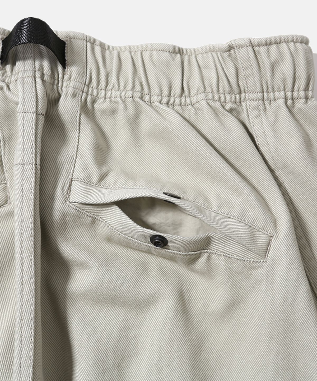 모이프(MOIF) [AW26] COMFY OFFICER CHINO PANTS / OAT MILK