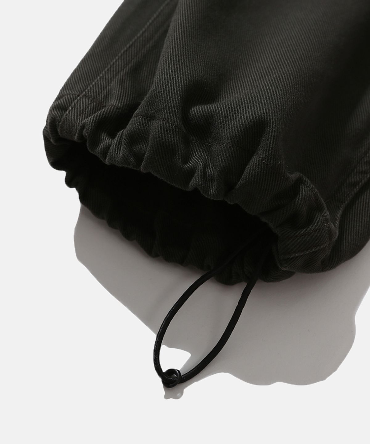 모이프(MOIF) [AW26] COMFY OFFICER CHINO PANTS / FOREST NIGHT