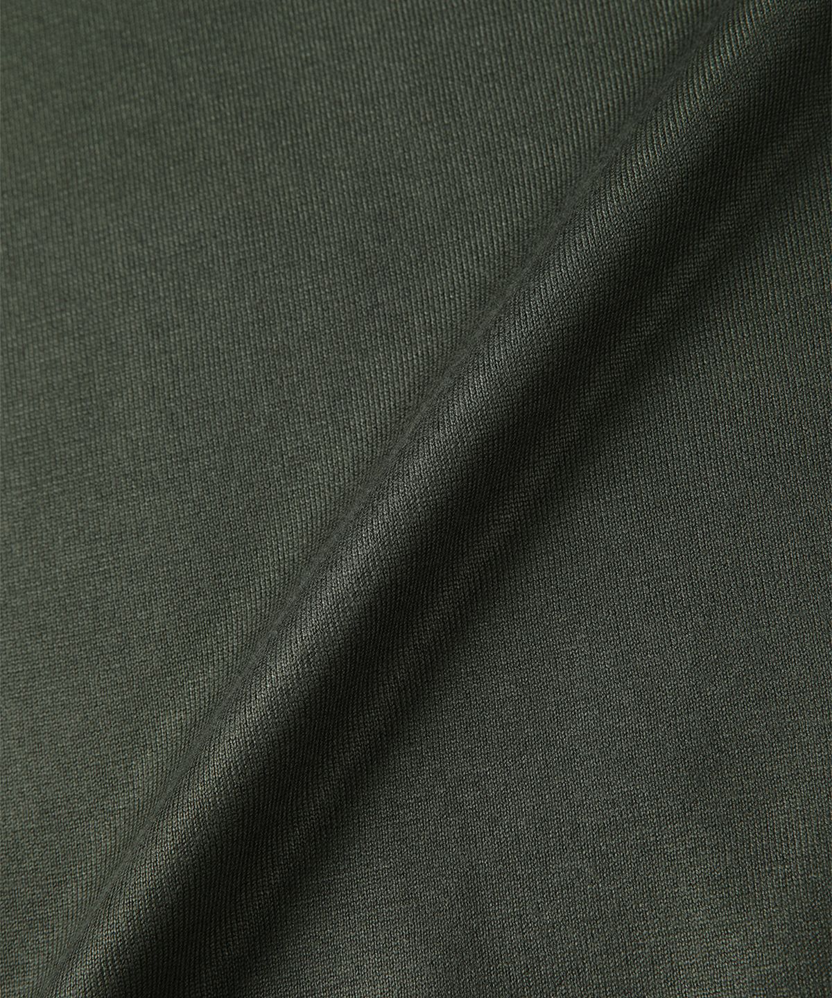 빠니깔레(PANICALE) 그린 비스코스 혼방 폴로 니트