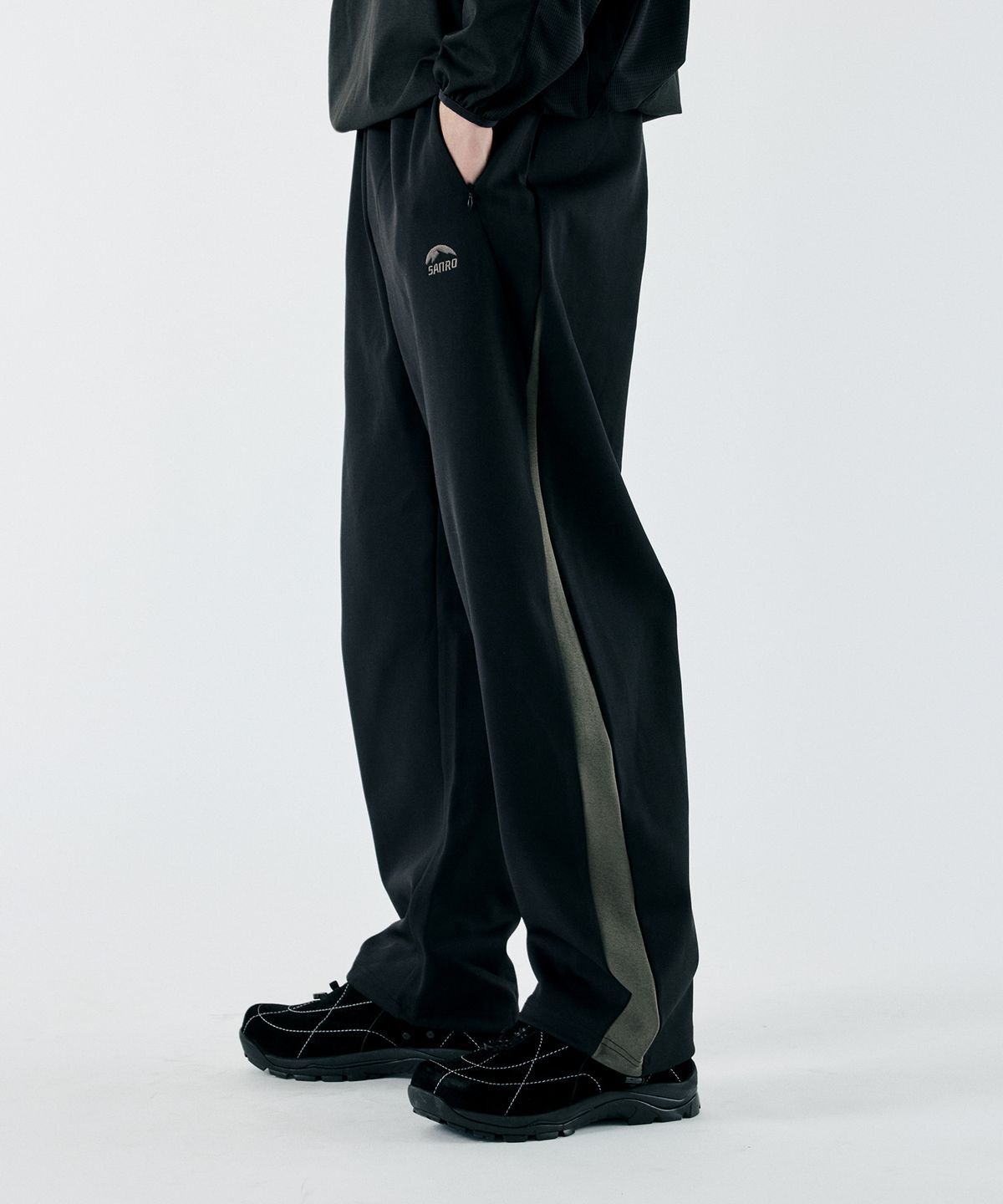 산로(SANRO) [UNISEX]스트레이트 저지 팬츠 - 블랙