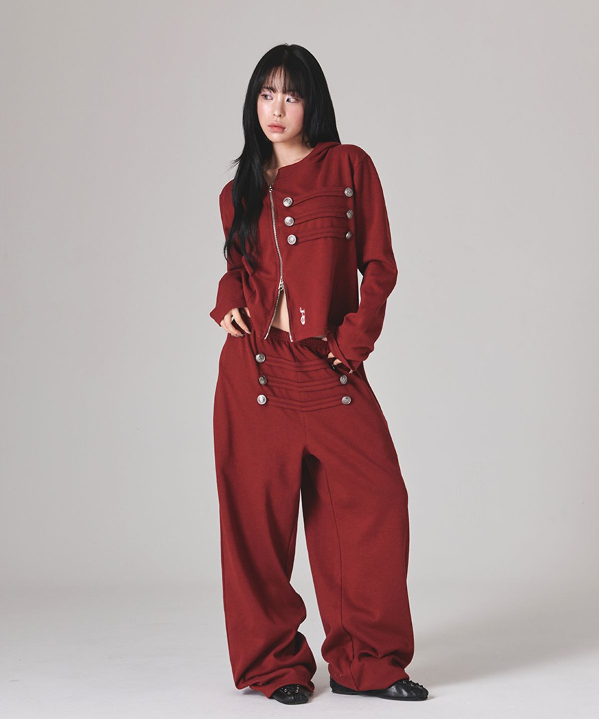이스케이프프롬(ESCAPEFROM) 나폴레옹 디테일 스웻팬츠 버건디