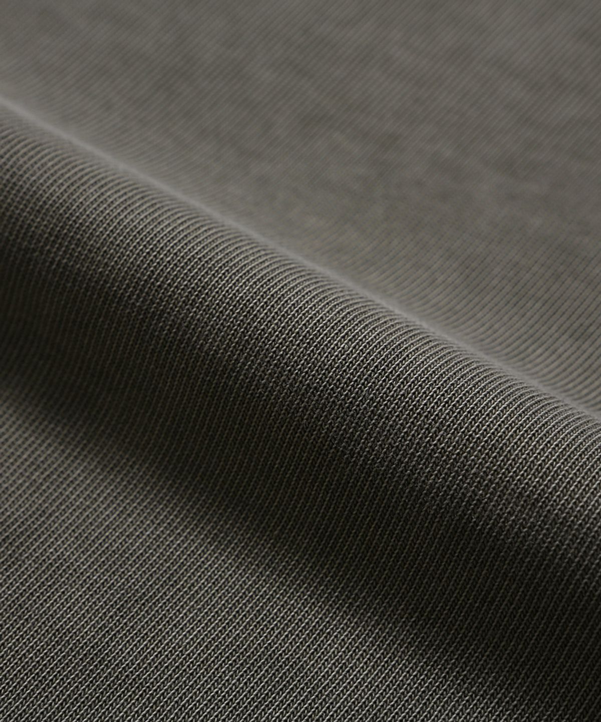 모이프(MOIF) [AW26] GARMENT DYED L/S TEE / DYED TAUPE